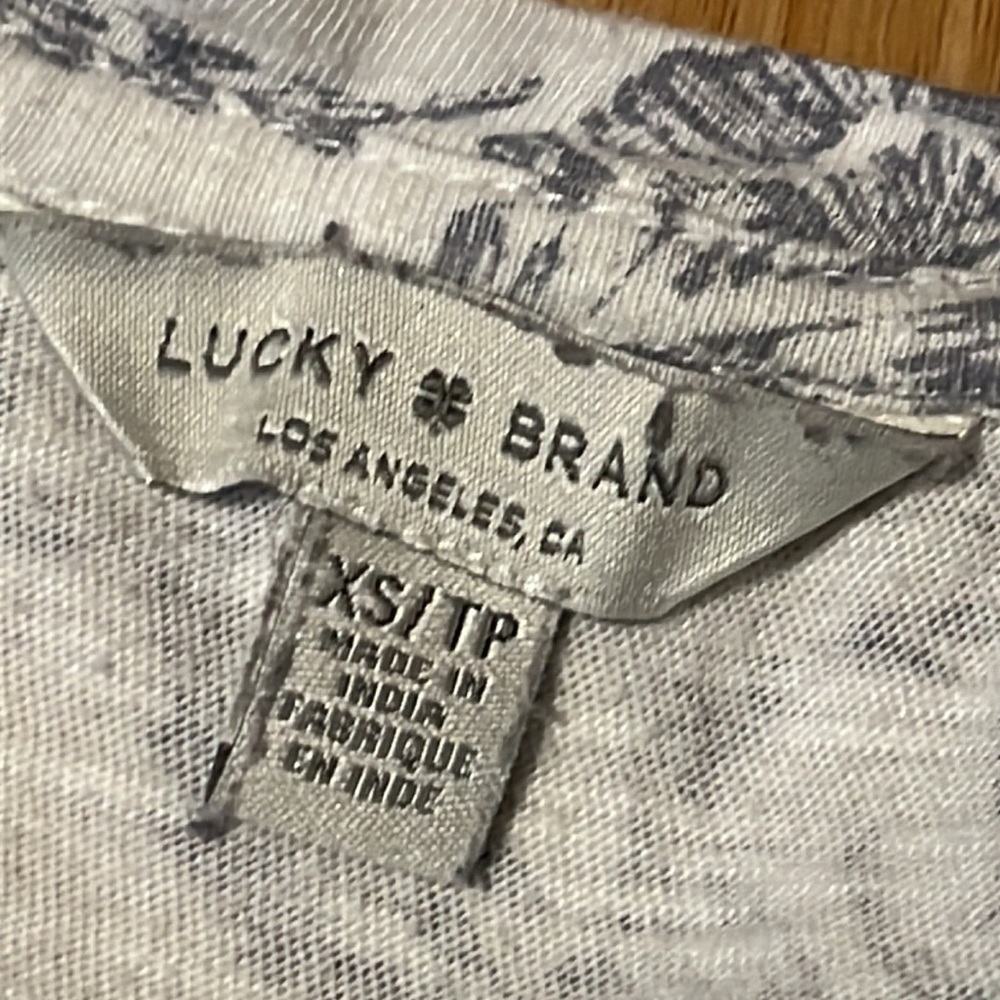 Lucky Brand long Sleeve Floral Tee, size XS - Picture 3 of 5